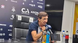 Tras la derrota de Racing en el debut del Torneo Apertura 2026: Nos falta mucho...