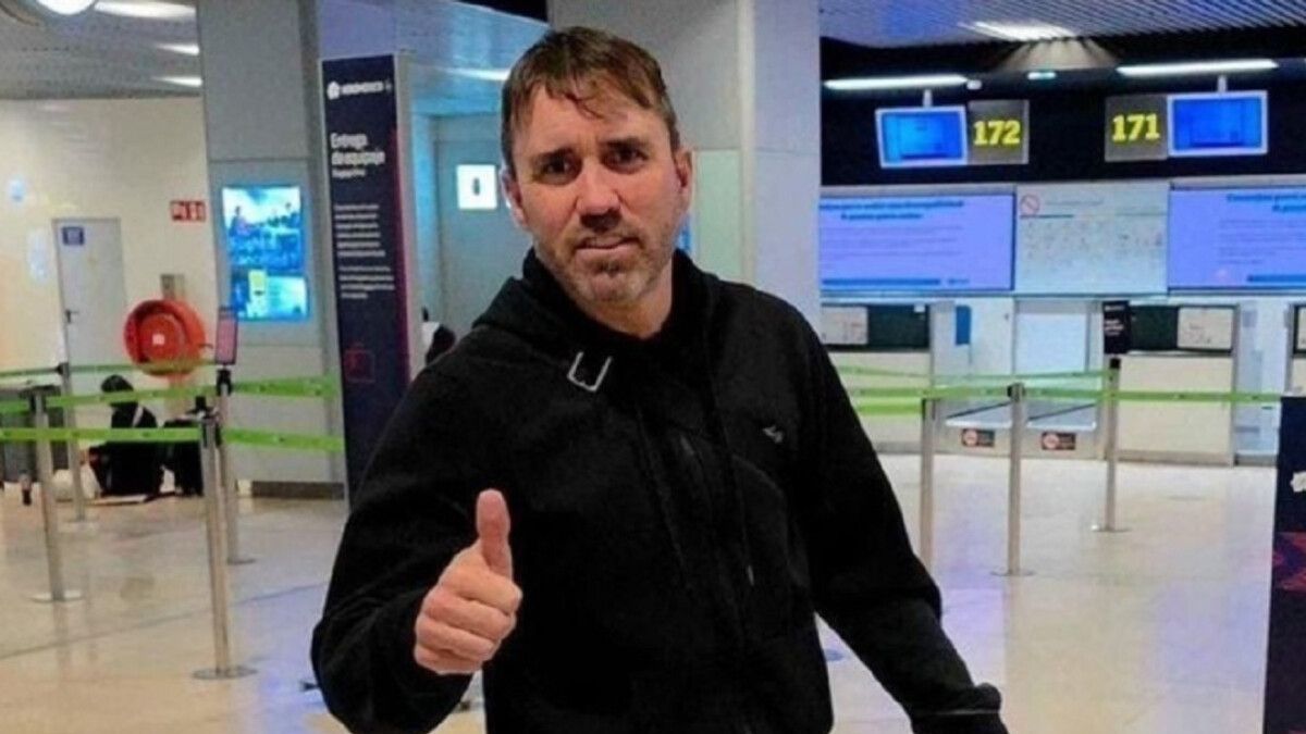Coudet llegó al país para asumir en River