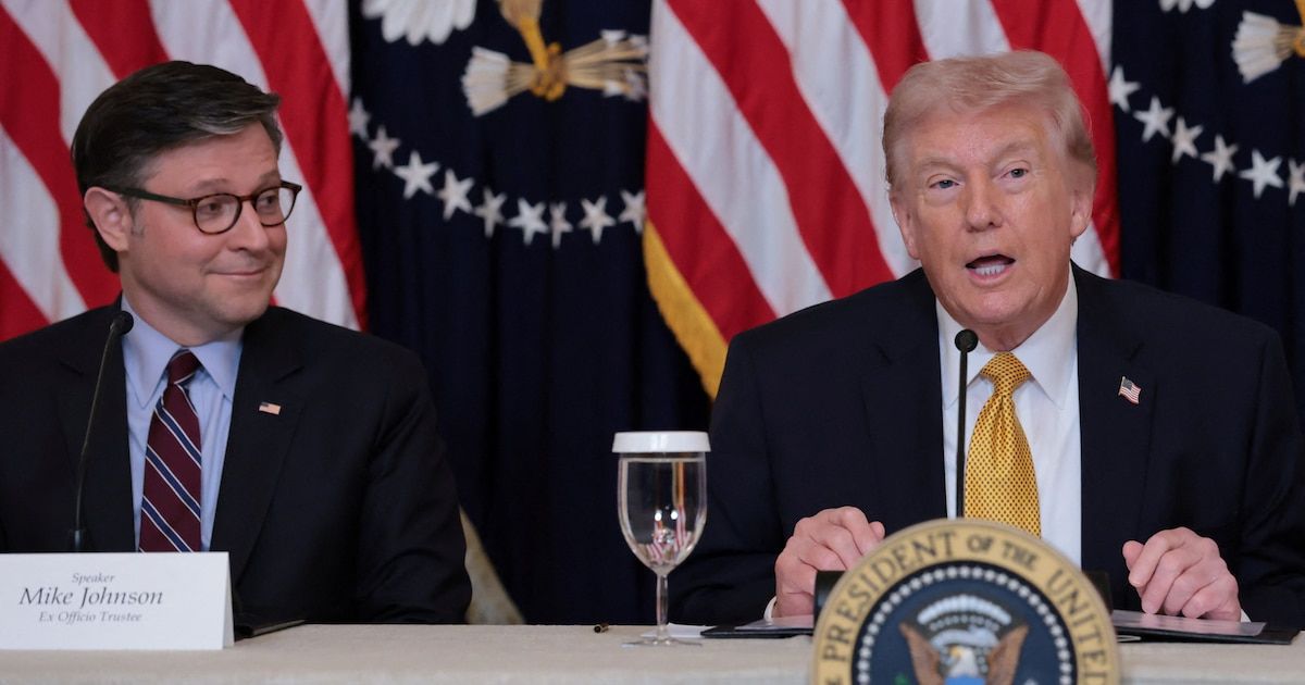 TRUMP NO DESCARTÓ ATACAR LAS RESERVAS DE PETRÓLEO IRANÍ