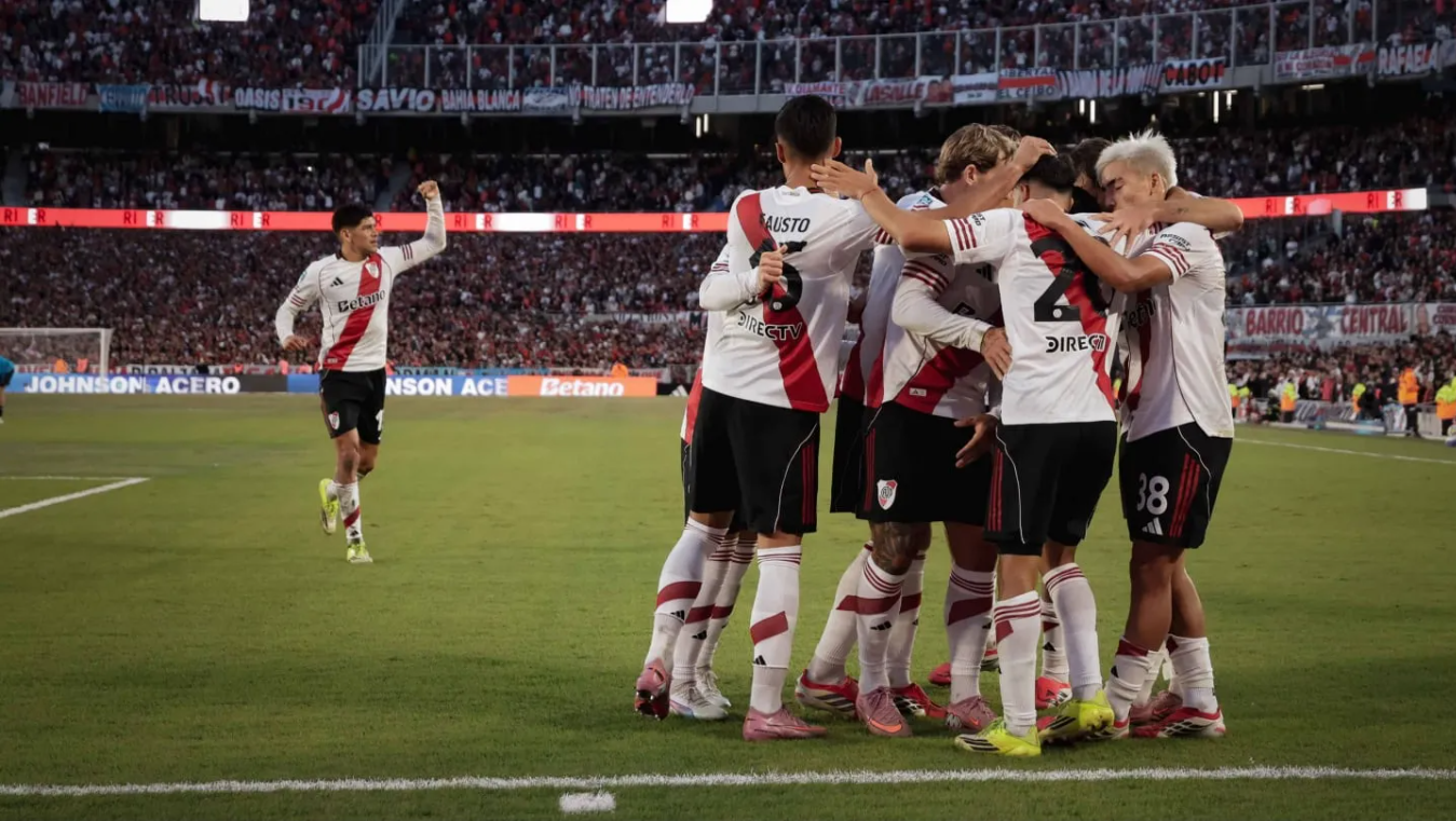 Subiabre es duda para el debut de River en la Sudamericana debido a una lesión.