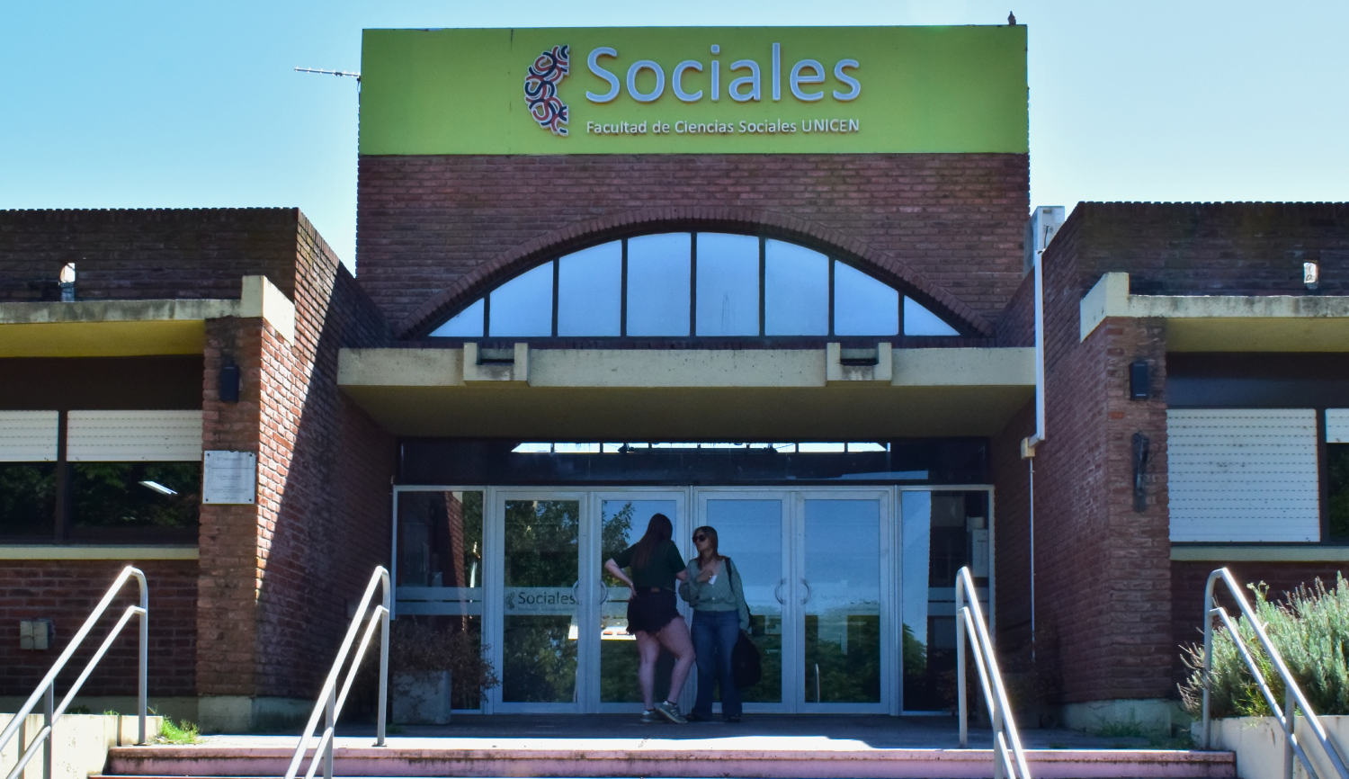 Sociales ofrecerá un curso intensivo de Inglés para viajeros