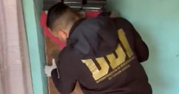 Investigan a un chico de 14 años que amenazó con provocar masacre en su escuela .