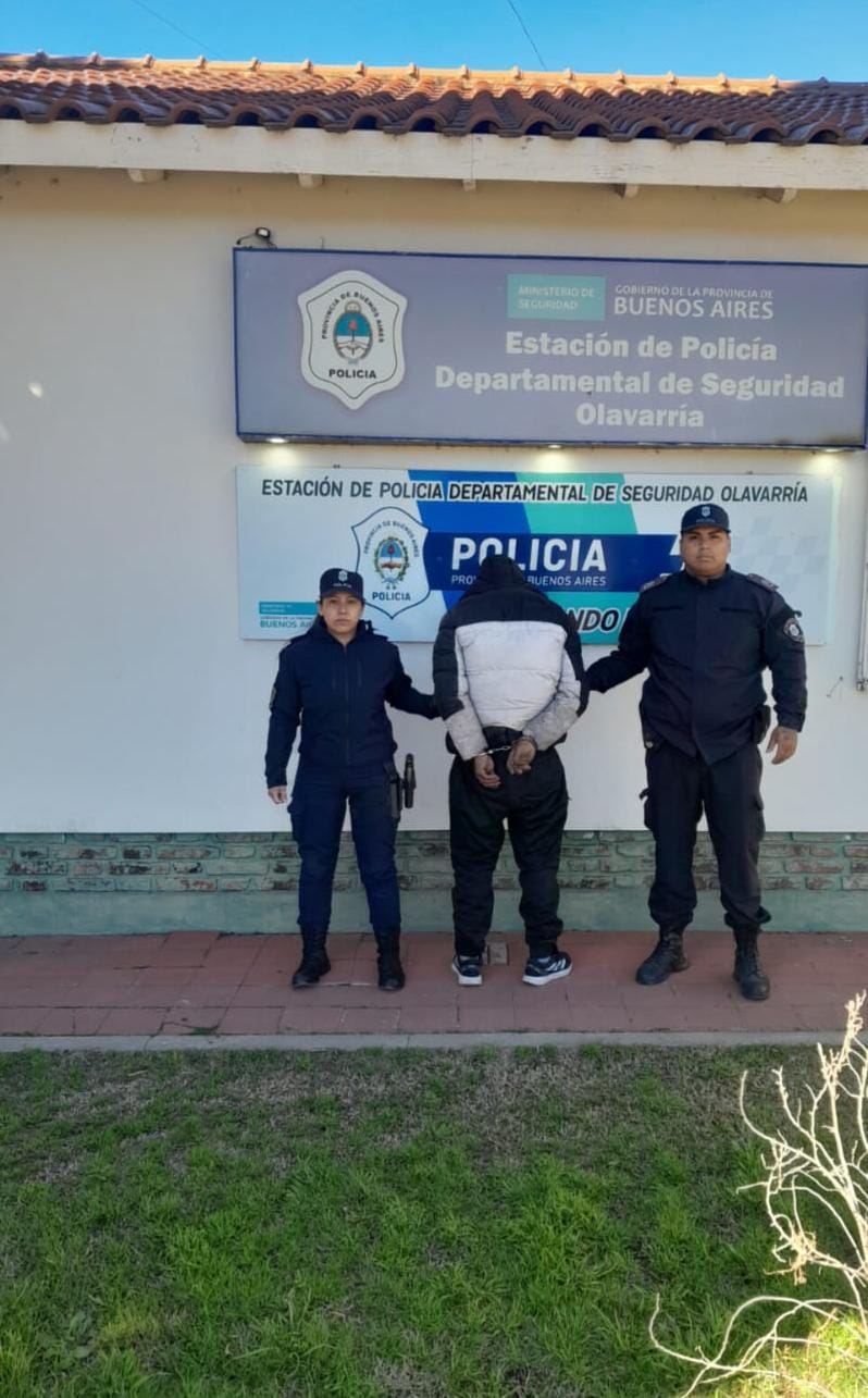 Robo infraganti aprehendieron a un hombre y recuperaron diversos elementos en Olavarría.