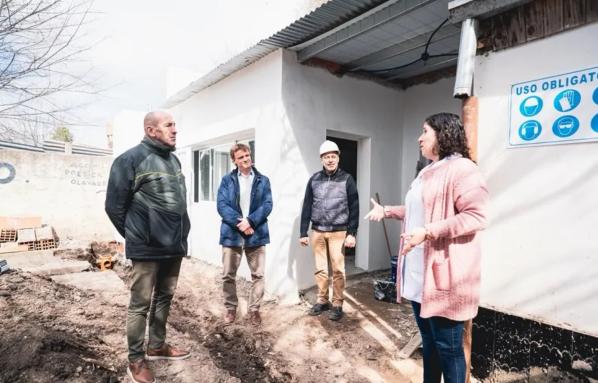 HINOJO: AVANZAN OBRAS EN ESTABLECIMIENTOS EDUCATIVOS
