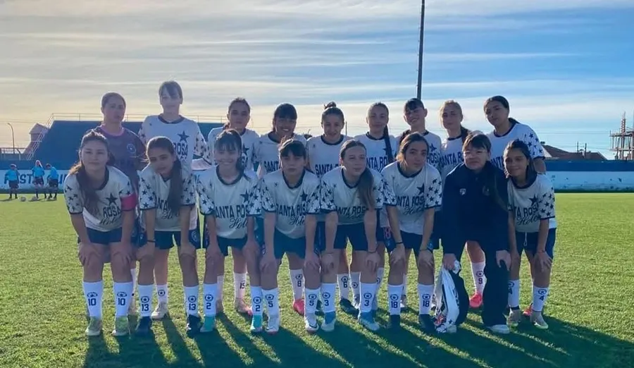 La Sub 15 de Racing avanzó con un 3-0 ante Racing de General La Madrid.