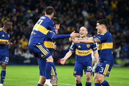 ⚽ BOCA GANÓ SOBRE LA HORA Y FESTEJÓ EN LA BOMBONERA.
