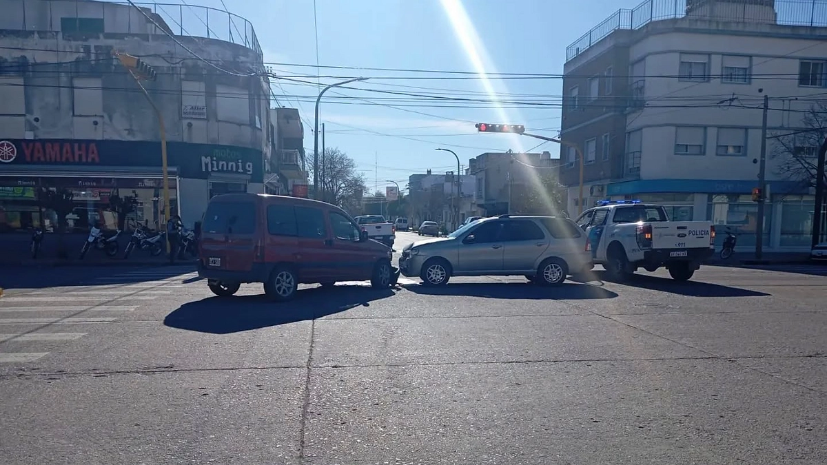 🚨 CHOQUE EN COLÓN Y VICENTE LÓPEZ.