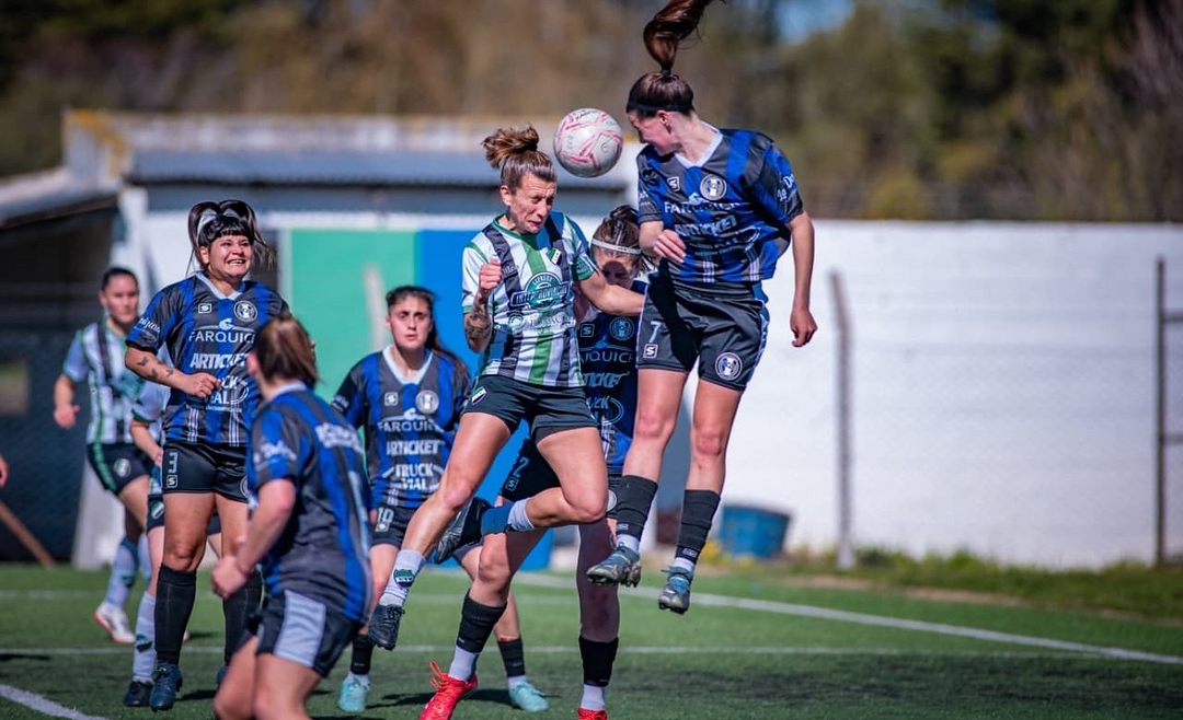 CLUB CIUDAD DE OLAVARRÍA ARRANCÓ OTRA SERIE CON VICTORIA.